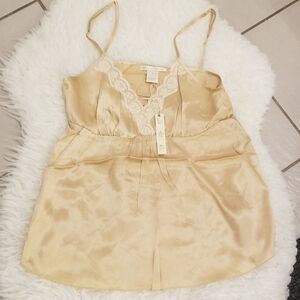 💕GOLD HAWK💕 100% Silk Camisole Gold Size: M NWT